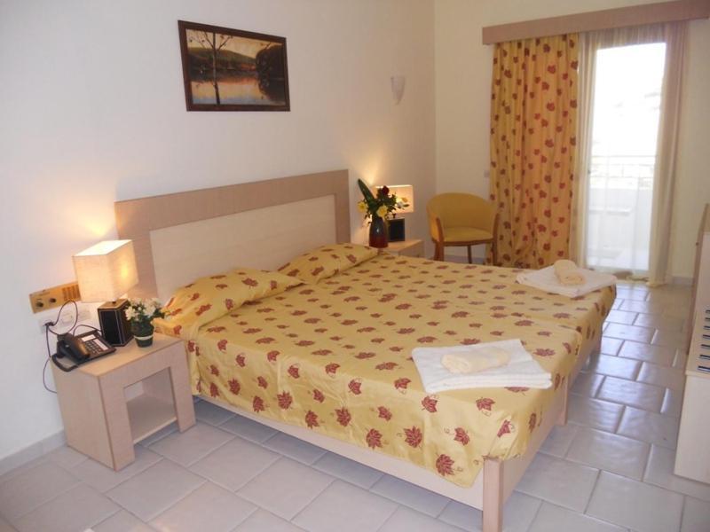 Beis Beach Hotel Acharavi  Eksteriør billede